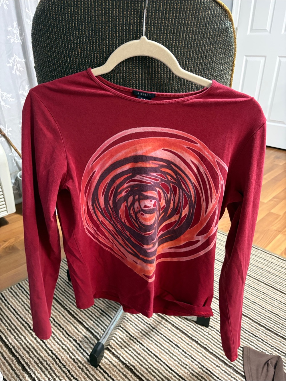 GAP Burgundy Long-Sleeve Graphic Tee